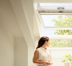 Белое влагостойкое окно GGU 0070