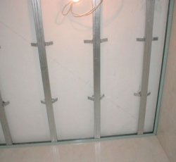 Профіль UD 27