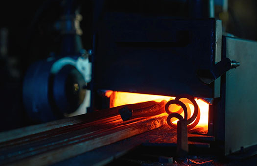 Аналіз світового виробництва чавуну та сталі: Україна у 2023 році