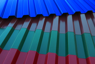 Профнастил: вибір, застосування, монтаж 